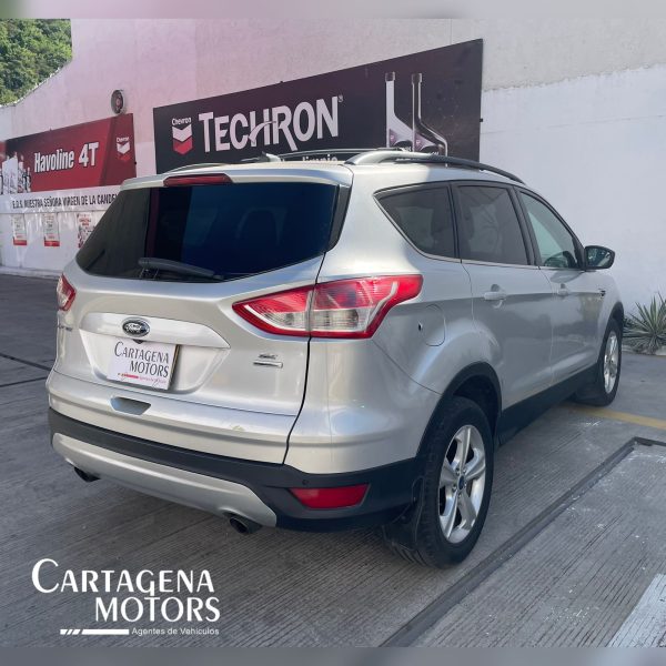 FORD ESCAPE SE 4X4 2014