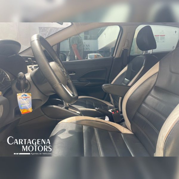 NISSAN VERSA EXCLUSIVE 2022