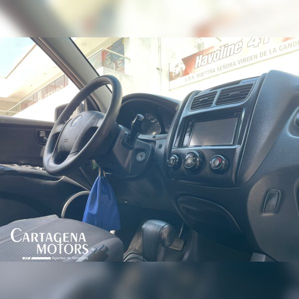 KIA NEW SPORTAGE LX 2013
