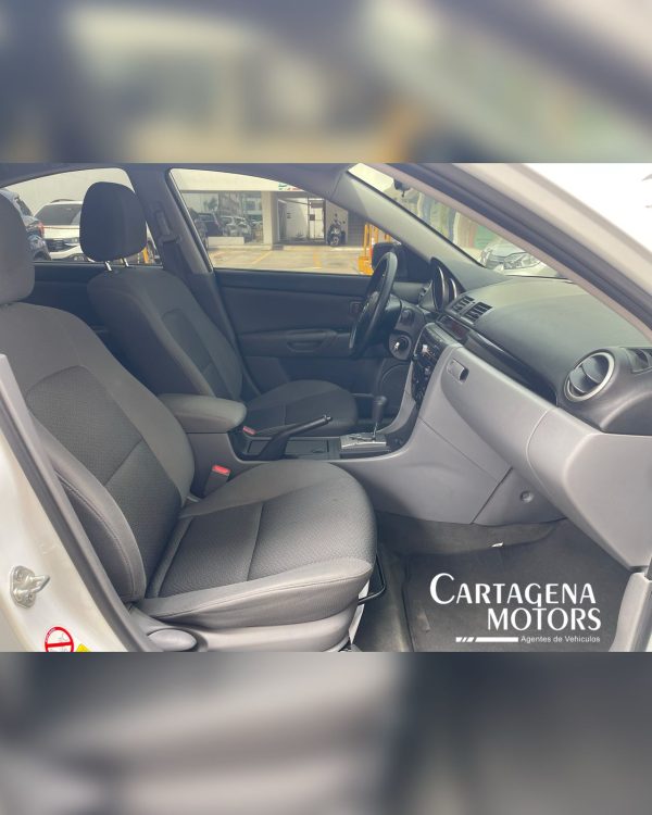 MAZDA 3 SEDAN 2012