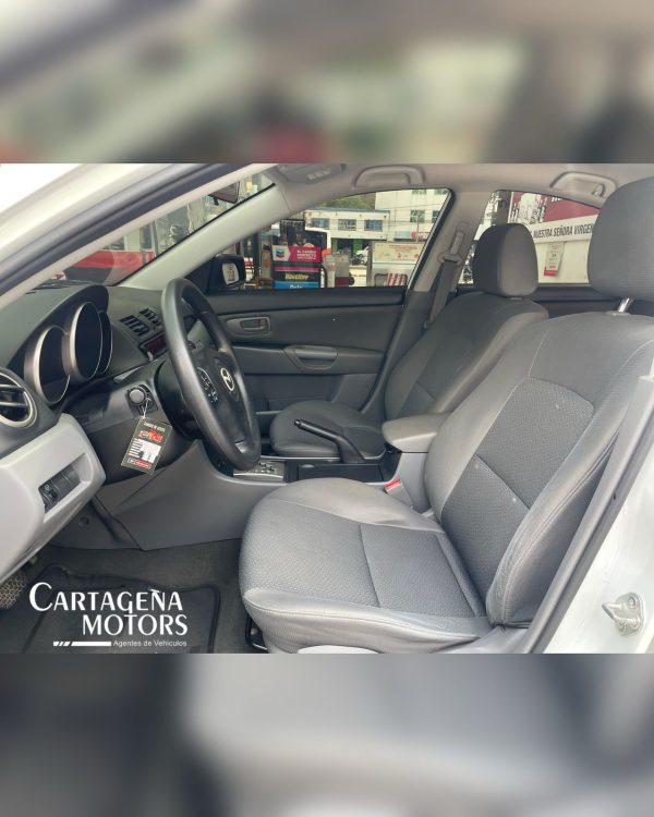 MAZDA 3 SEDAN 2012
