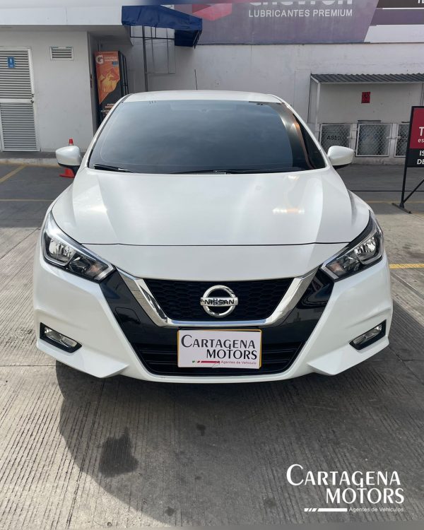 NISSAN VERSA ADVANCE 2023