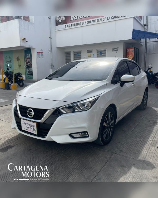 NISSAN VERSA ADVANCE 2023