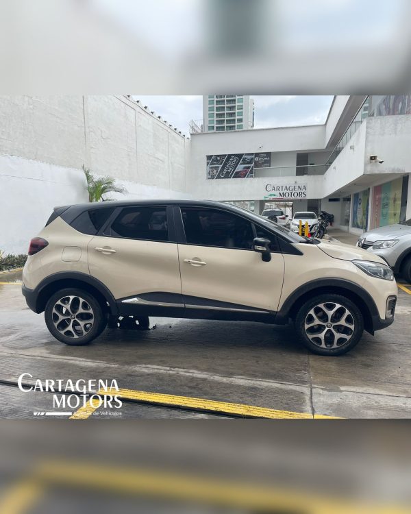 RENAULT CAPTUR INTENS 2018