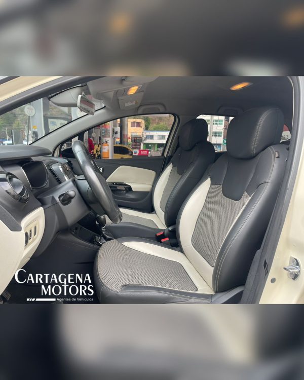 RENAULT CAPTUR INTENS 2018