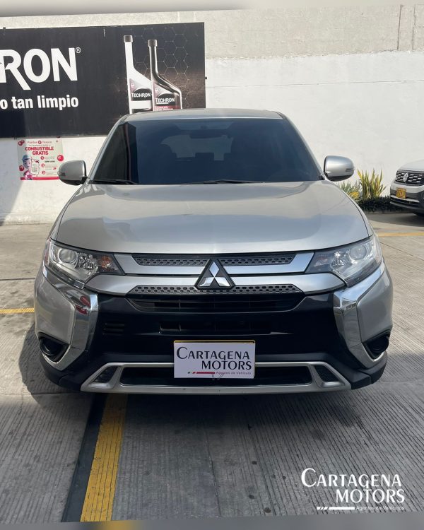 MITSUBISHI OUTLANDER KAITEKI FULL TP 2021