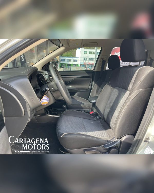 MITSUBISHI OUTLANDER KAITEKI FULL TP 2021
