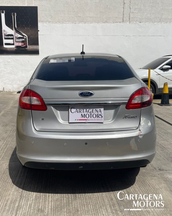 FORD FIESTA SE 2011