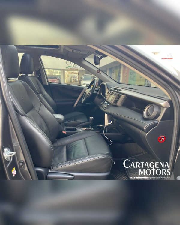 TOYOTA RAV 4 STREET 2018