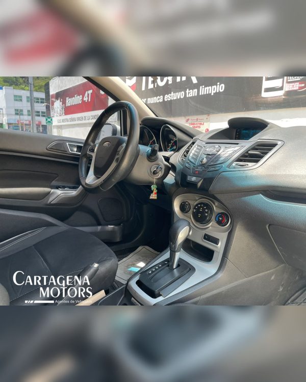 FORD FIESTA SE 2016