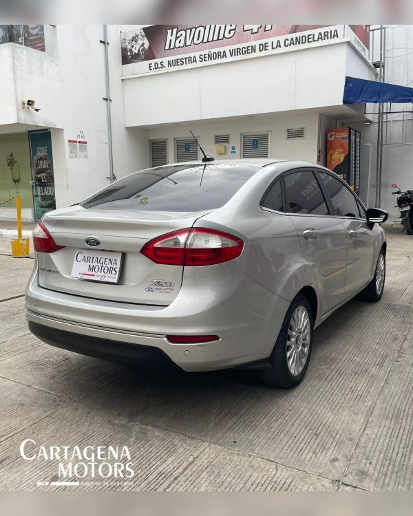 FORD FIESTA SPORTBACK TITANIUM 2016