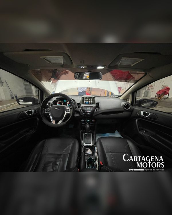 FORD FIESTA TITANIUM 2018