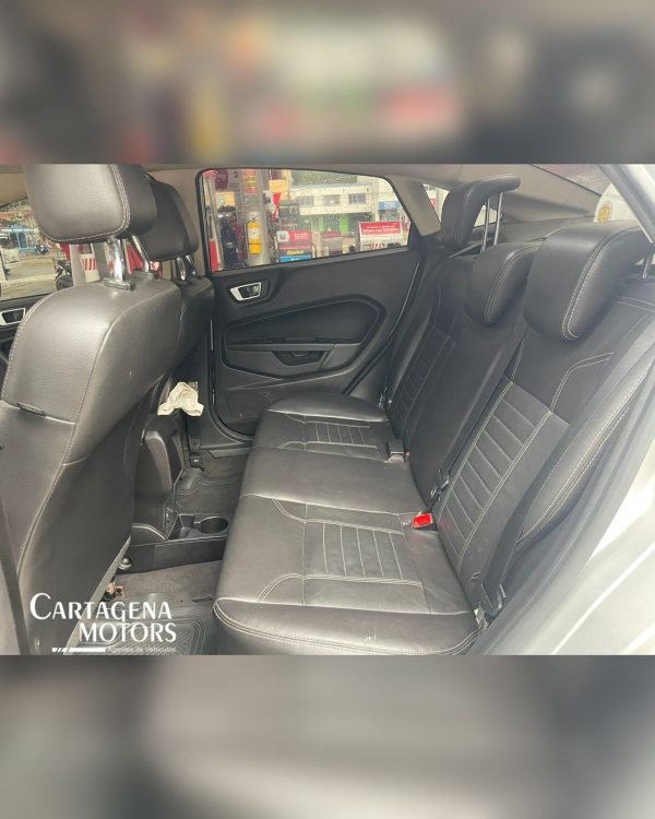 FORD FIESTA TITANIUM 2018