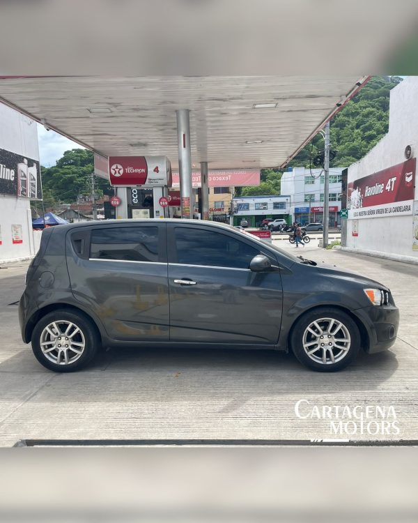 CHEVROLET SONIC LT 2015