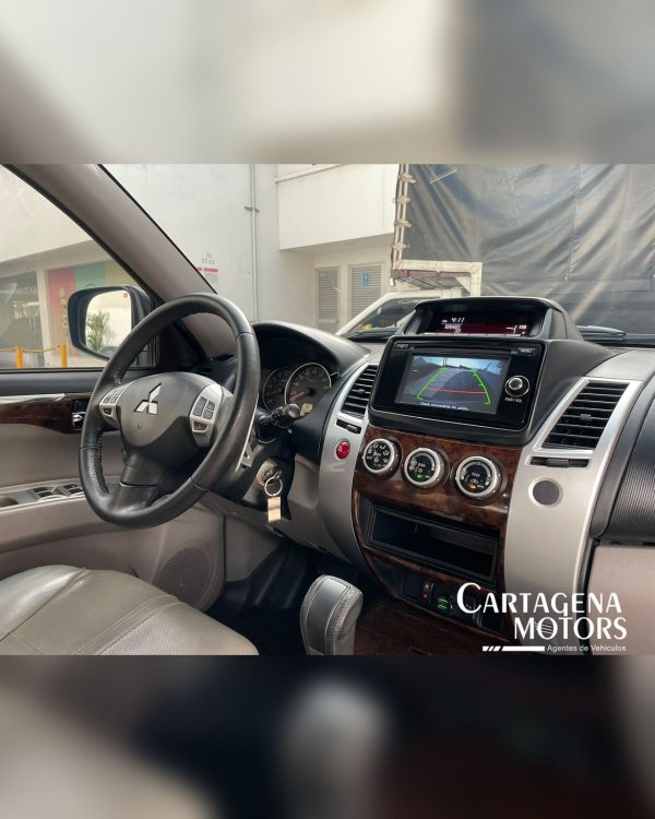 MITSUBISHI NATIVA DIESEL 2016