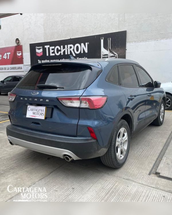 FORD ESCAPE SE 2021