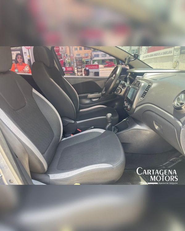 RENAULT CAPTUR ZEN 2019