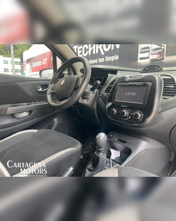 RENAULT CAPTUR ZEN 2018