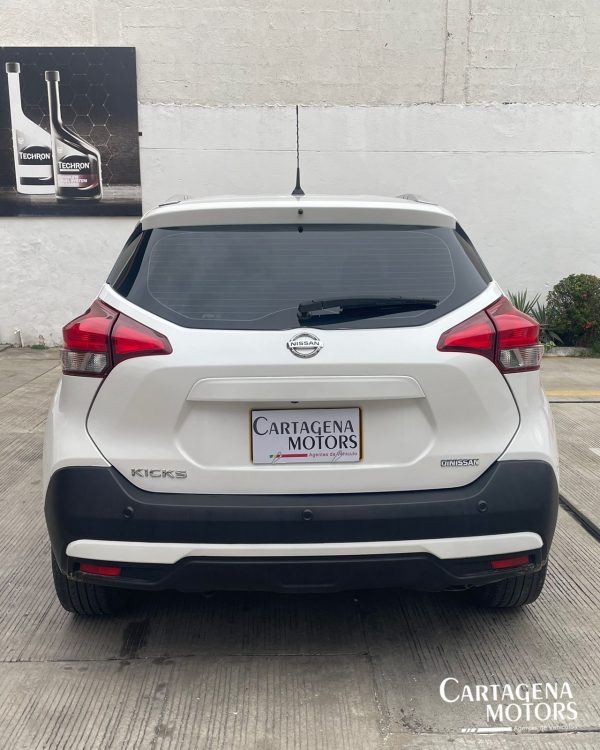 NISSAN KICKS EXCLUSIVE 2021