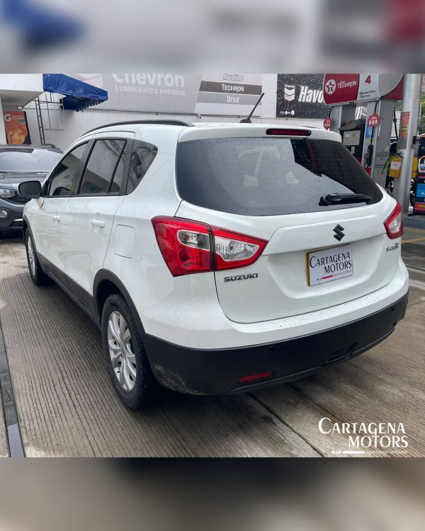 SUZUKI SCROSS 2WD AT 2022